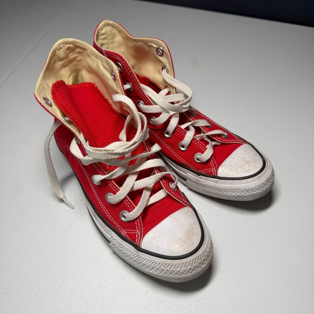 Converse Chuck Taylor‎ All Star High Top Men 5 Women 7 Red Canvas Sneakers M9621